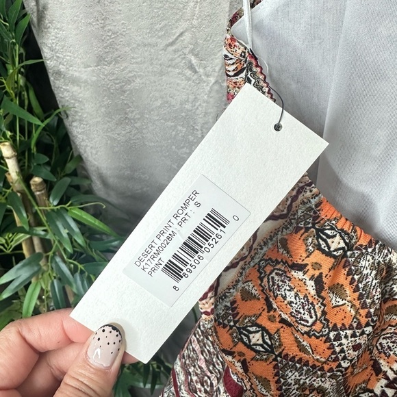 NWT Anthropologie Bishop + Young Desert Boho Print Halter Romper Multicolor Sz S - Picture 5 of 11